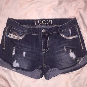 ADORABLE jean rue 21 shorts